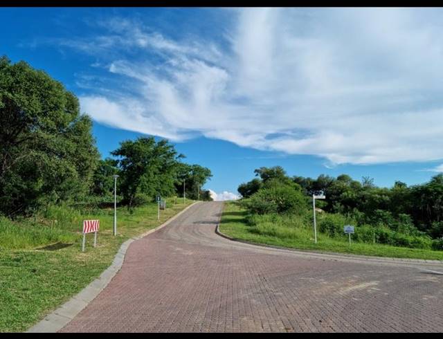 LAND FOR SALE IN NGWENYA RIVER ESTATE